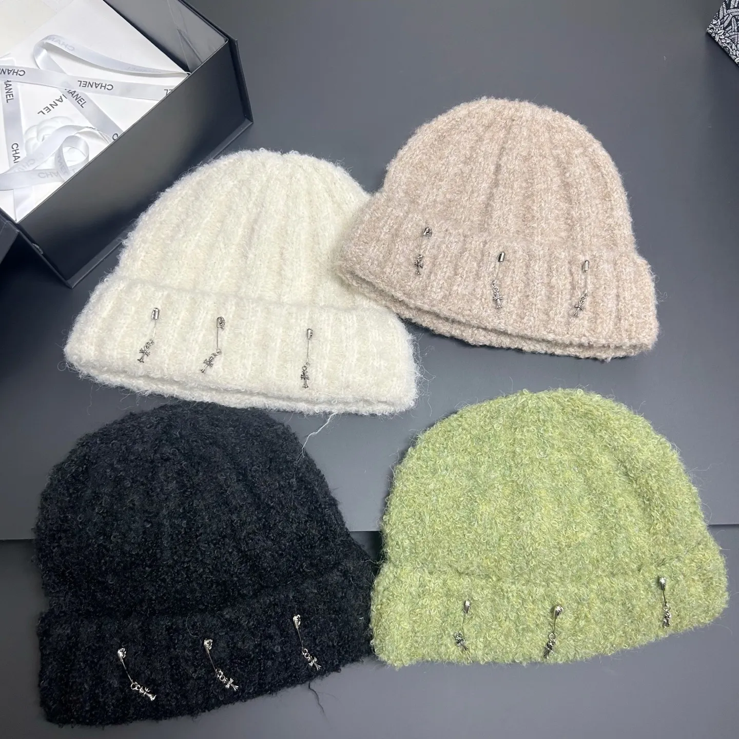 New Croix heart knitted hat 12 colors